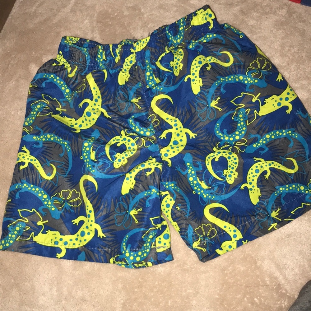Jump N Splash 3T lizard 🦎 print swim trunks 💕 - Picture 2 of 4